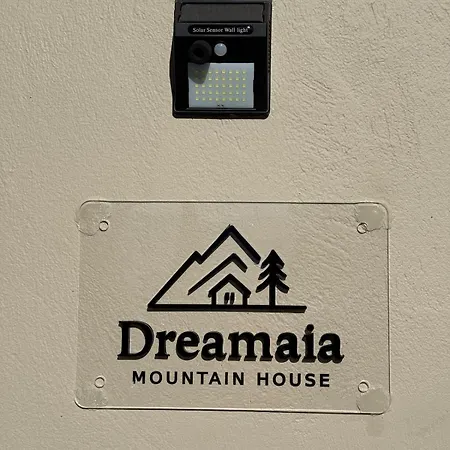 Dreamaia Mountain House, Families & Groups * Dhrimaia