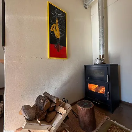 Dreamaia Mountain House, Families & Groups Dhrimaia